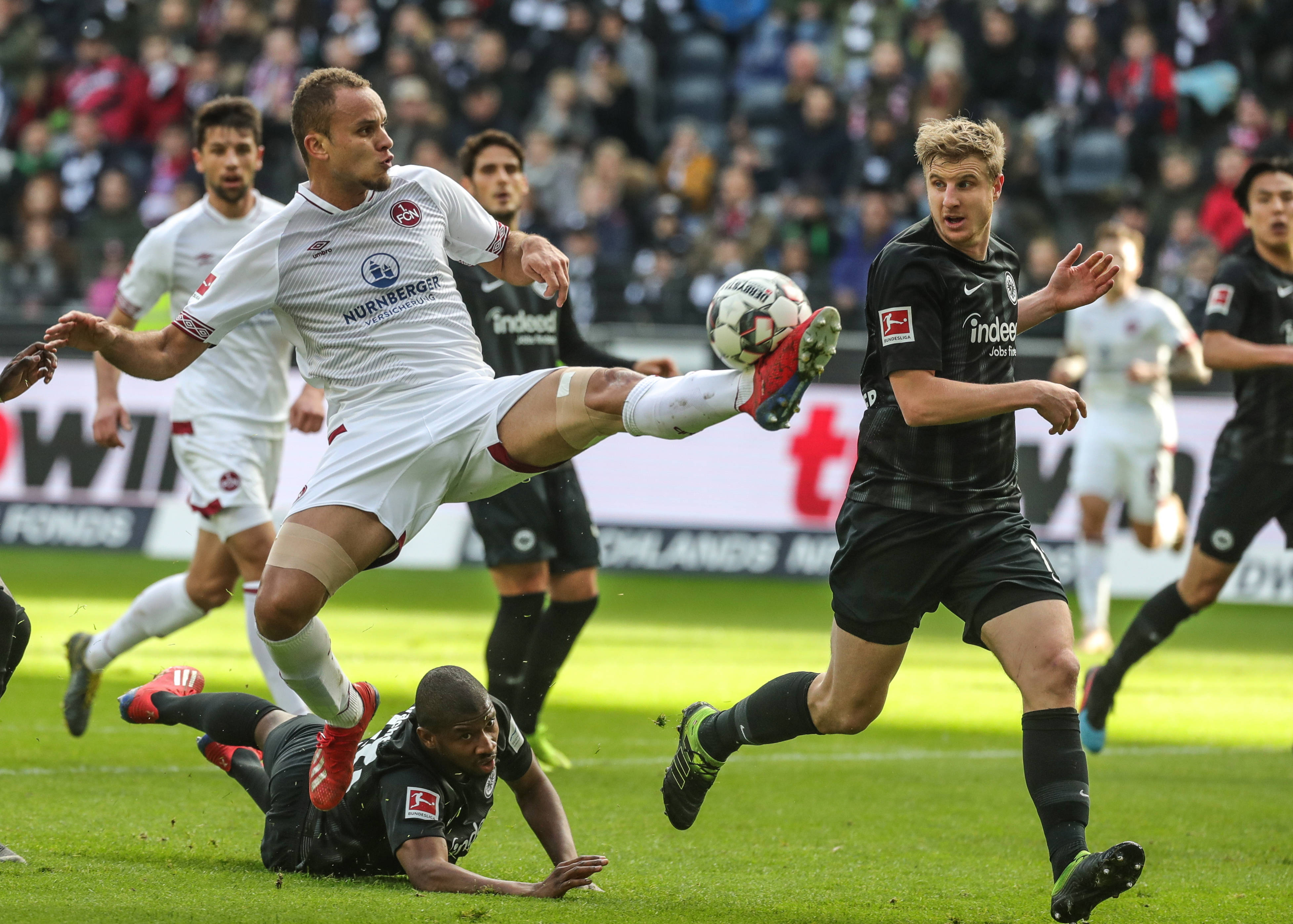 体坛记者：瓦科去留可能性相同，有西亚、东南亚球队有意签他