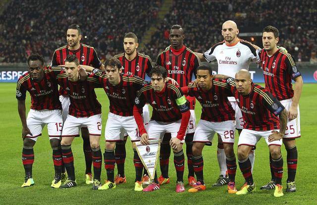 AC米兰通过老将策略增强阵容，引进莫德里奇和蒂亚戈-席尔瓦，弥补后防不足，延续稳定表现。