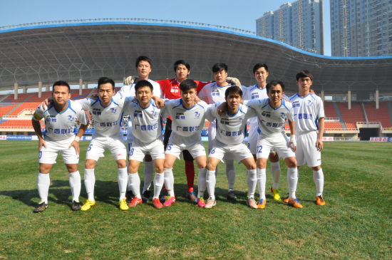 中后卫极限拦截救球队一命