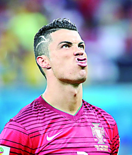 英冠战报：哈里斯、普瓦赫塔建功，牛津联2-1伊普斯维奇