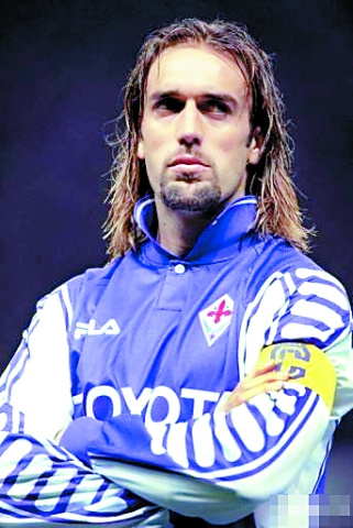 邮报：红军vs毕包前安菲尔德主看台发生误报，球迷被暂时疏散