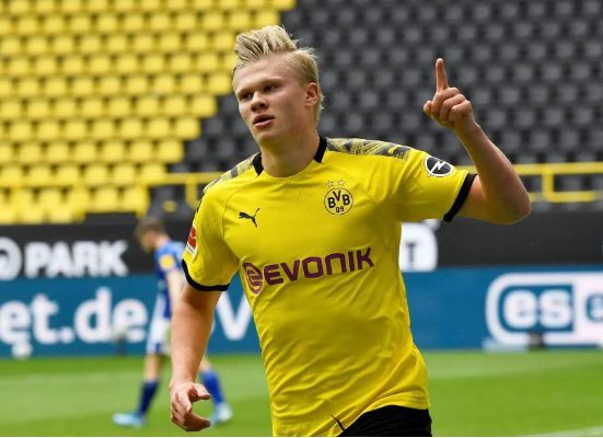 TA：曼城冬窗大概率召回埃切韦里，不排除留队的可能性