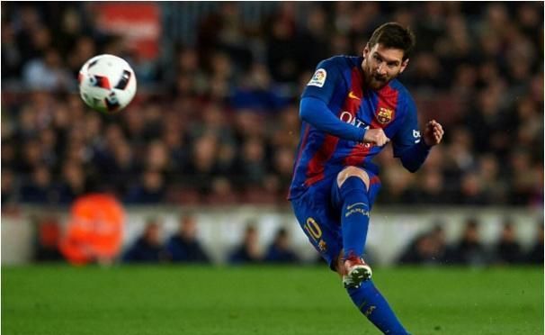 太阳报：涉嫌在酒吧用头撞伤他人，英格兰球星伊万·托尼被捕