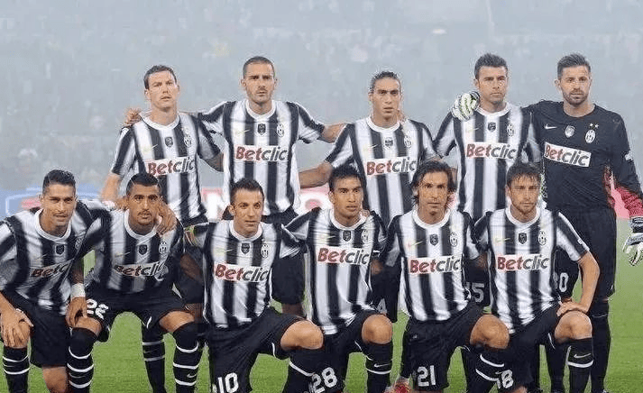 哈兰德：我觉得自己算个不错的球员；不希望被拿来和梅罗比较