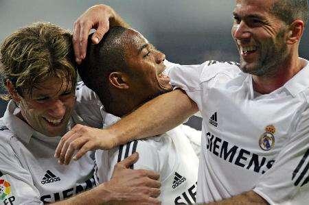 希门尼斯：进球那一刻想起了妻儿，那球是我所爱的人一起进的